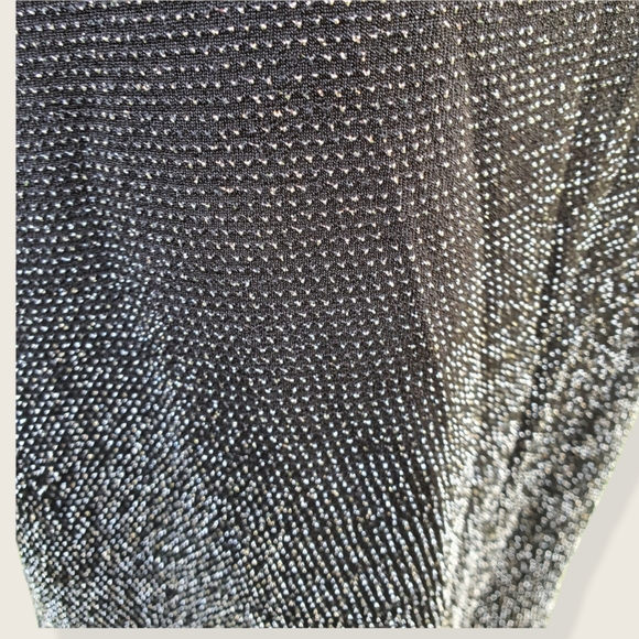 Forever New Cold Shoulder Glittery Top Sz 8 - Picture 4 of 8